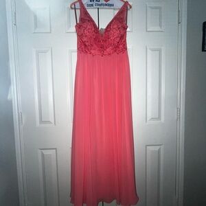 Elegant embroidered chiffon Dress